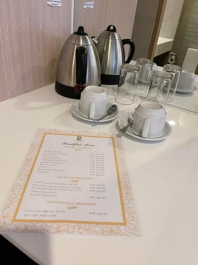 Sotogrande Neopolitan Hotel Кесон-Сити Экстерьер фото